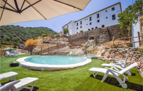 Awesome home in Benalidad with Outdoor swimming pool, Private swimming pool and 18 Bedrooms Fuentes De Andalucía